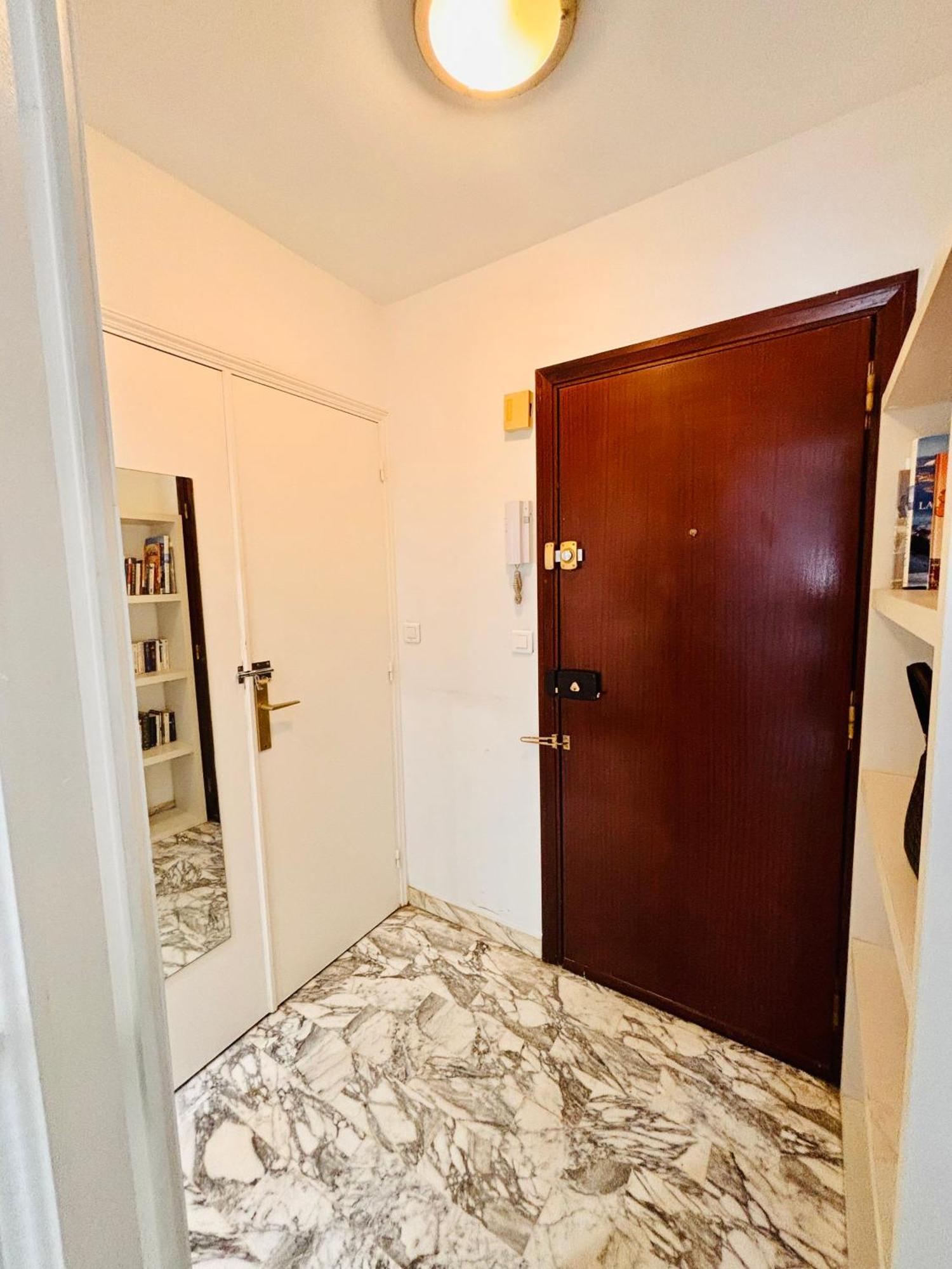 Emnice Musiciens Apartment