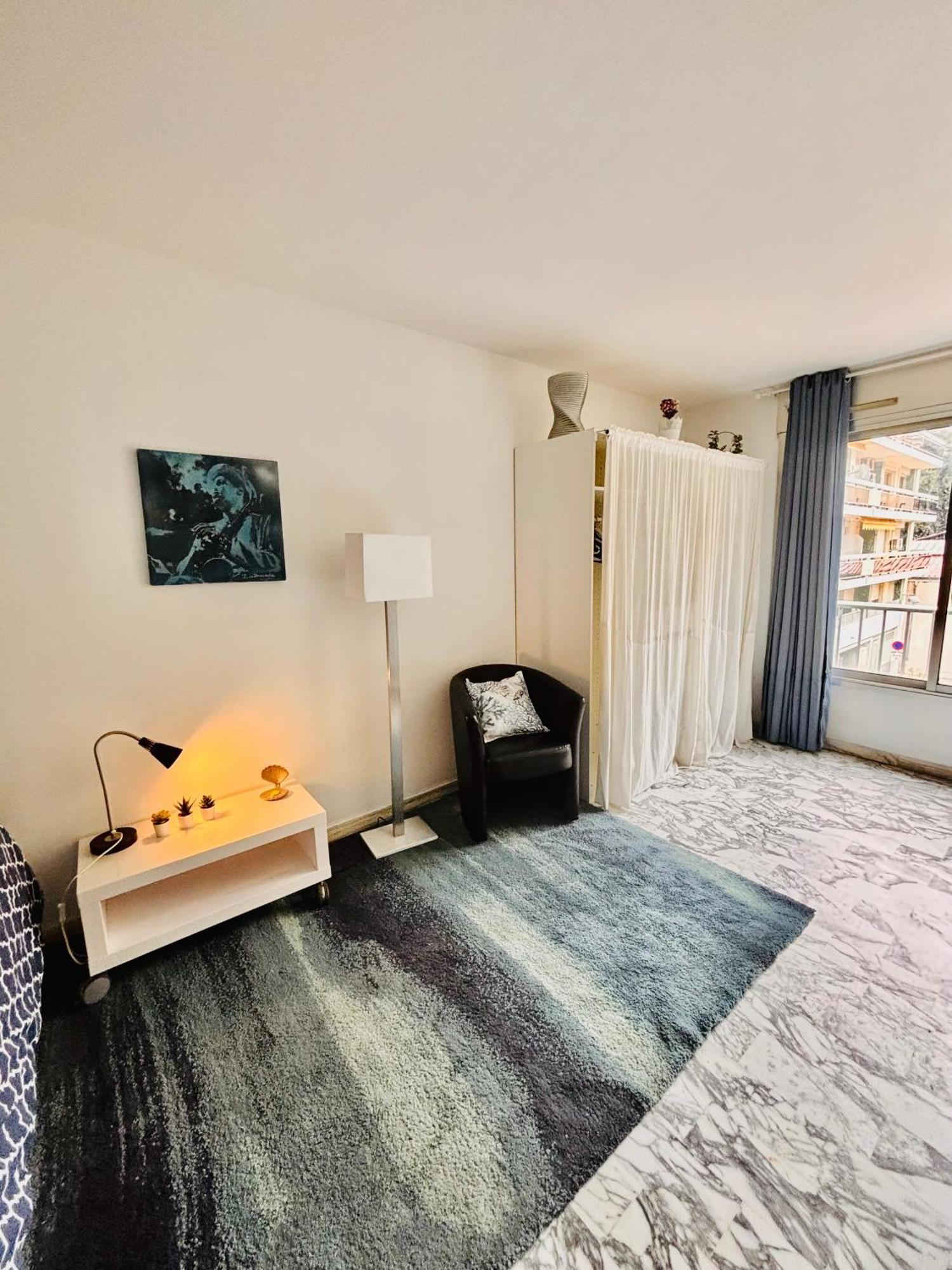 Apartment Emnice Musiciens *